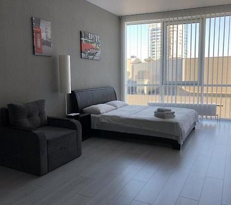 Apartmant In Smart Plaza Kyiv Exterior photo